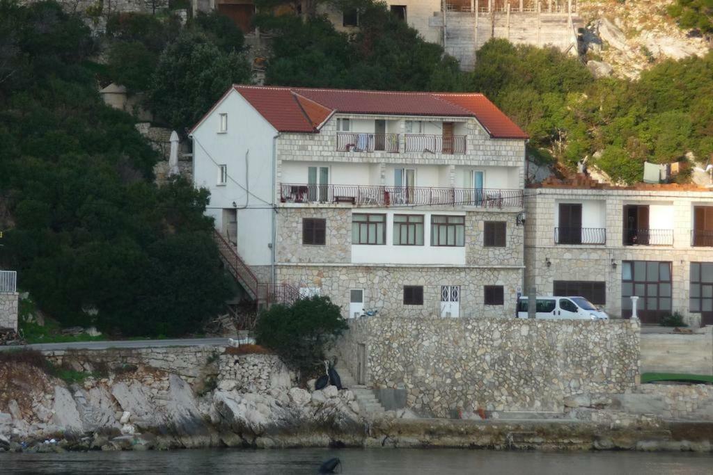 Villa Anita Собра Экстерьер фото
